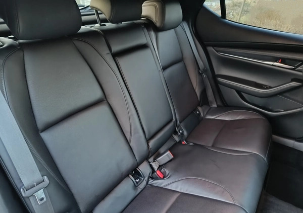 Mazda 3 cena 132000 przebieg: 51000, rok produkcji 2022 z Jordanów małe 121